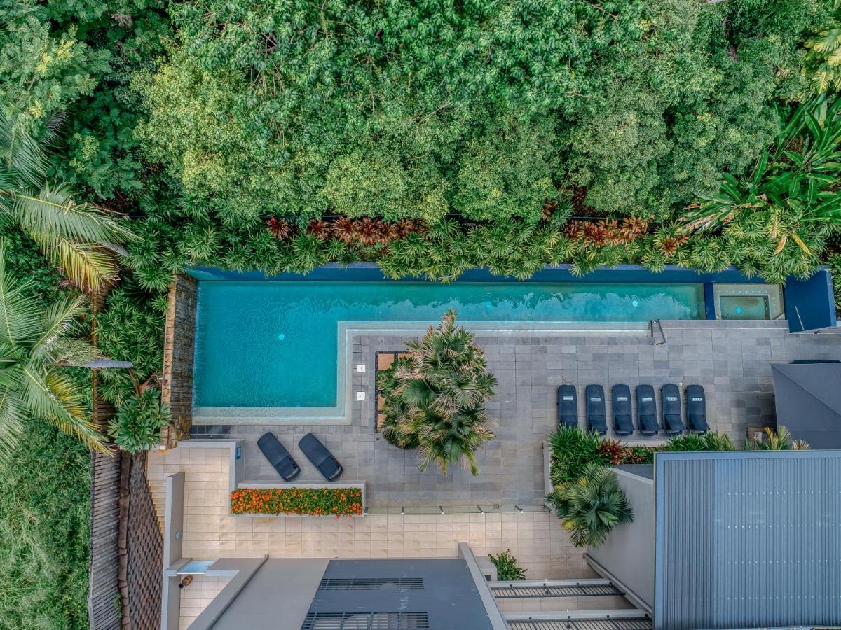 Апарт отель Coconut Grove Порт Дуглас Экстерьер фото